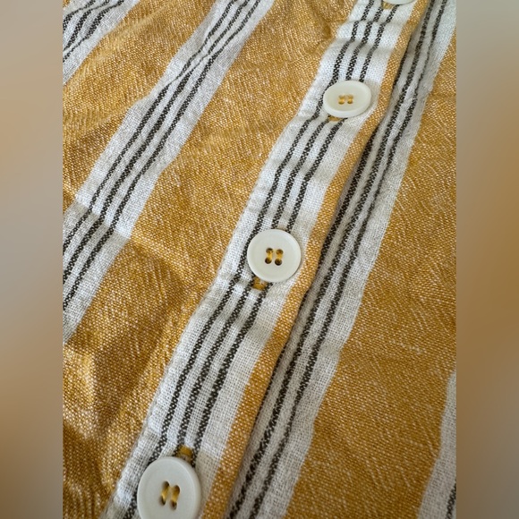 Two casual linen dresses - Picture 9 of 11